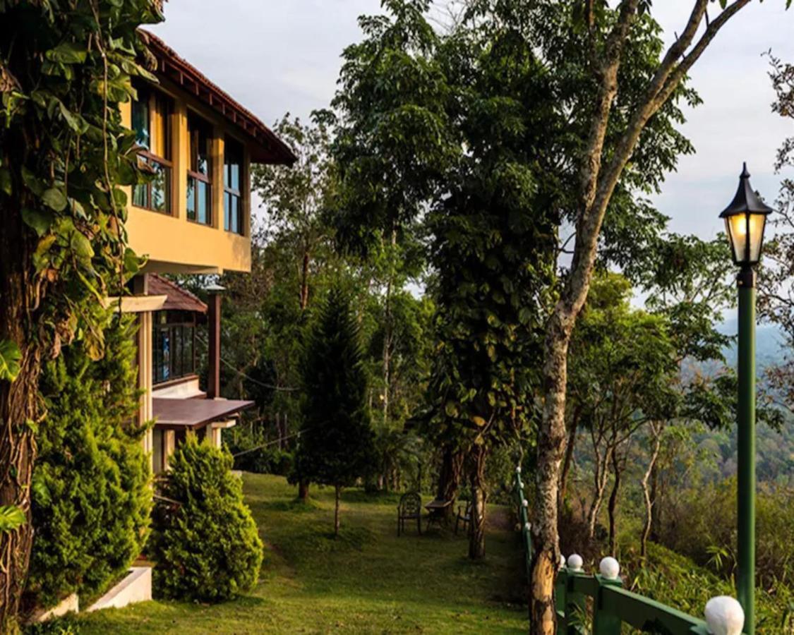 The Porcupine Castle Resort Madikeri Exterior photo