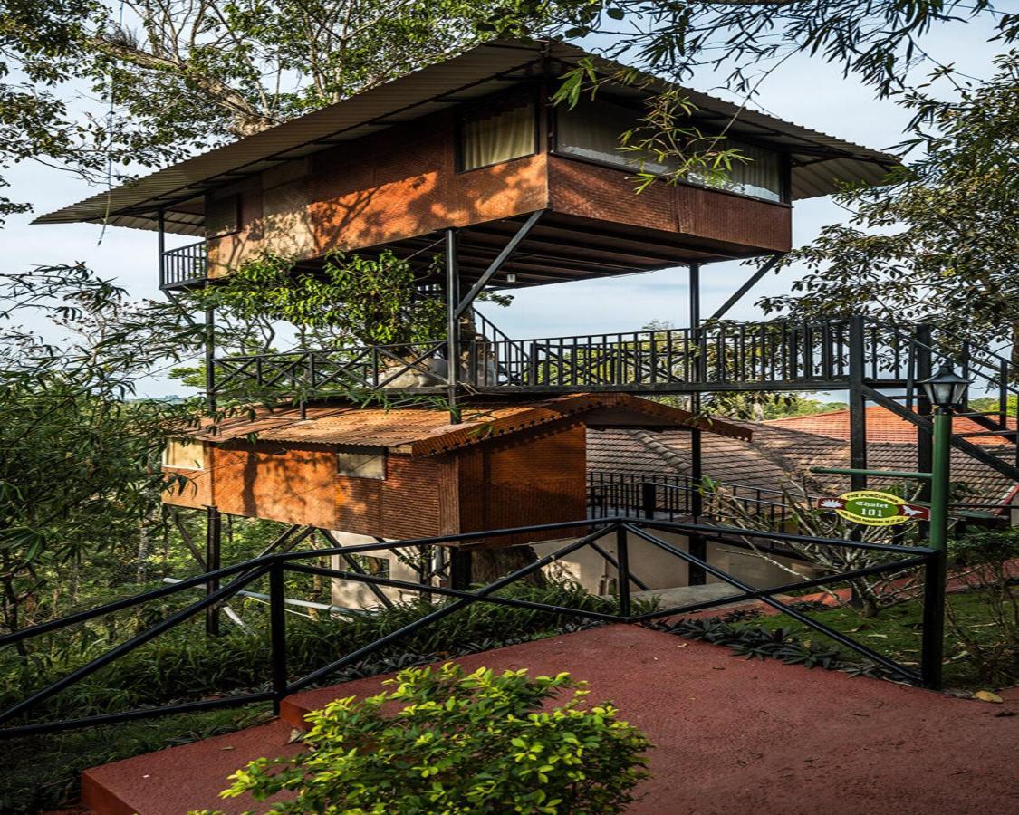 The Porcupine Castle Resort Madikeri Exterior photo