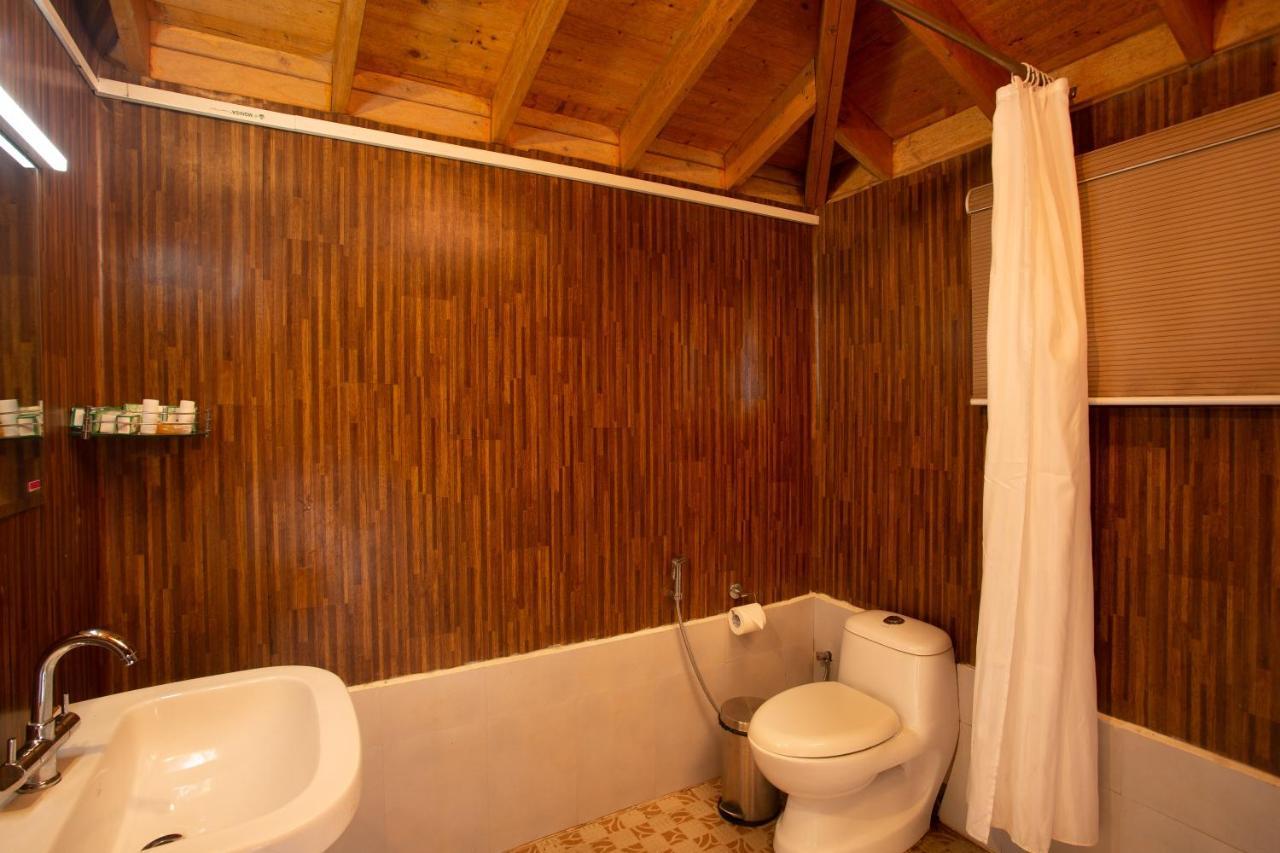 The Porcupine Castle Resort Madikeri Exterior photo